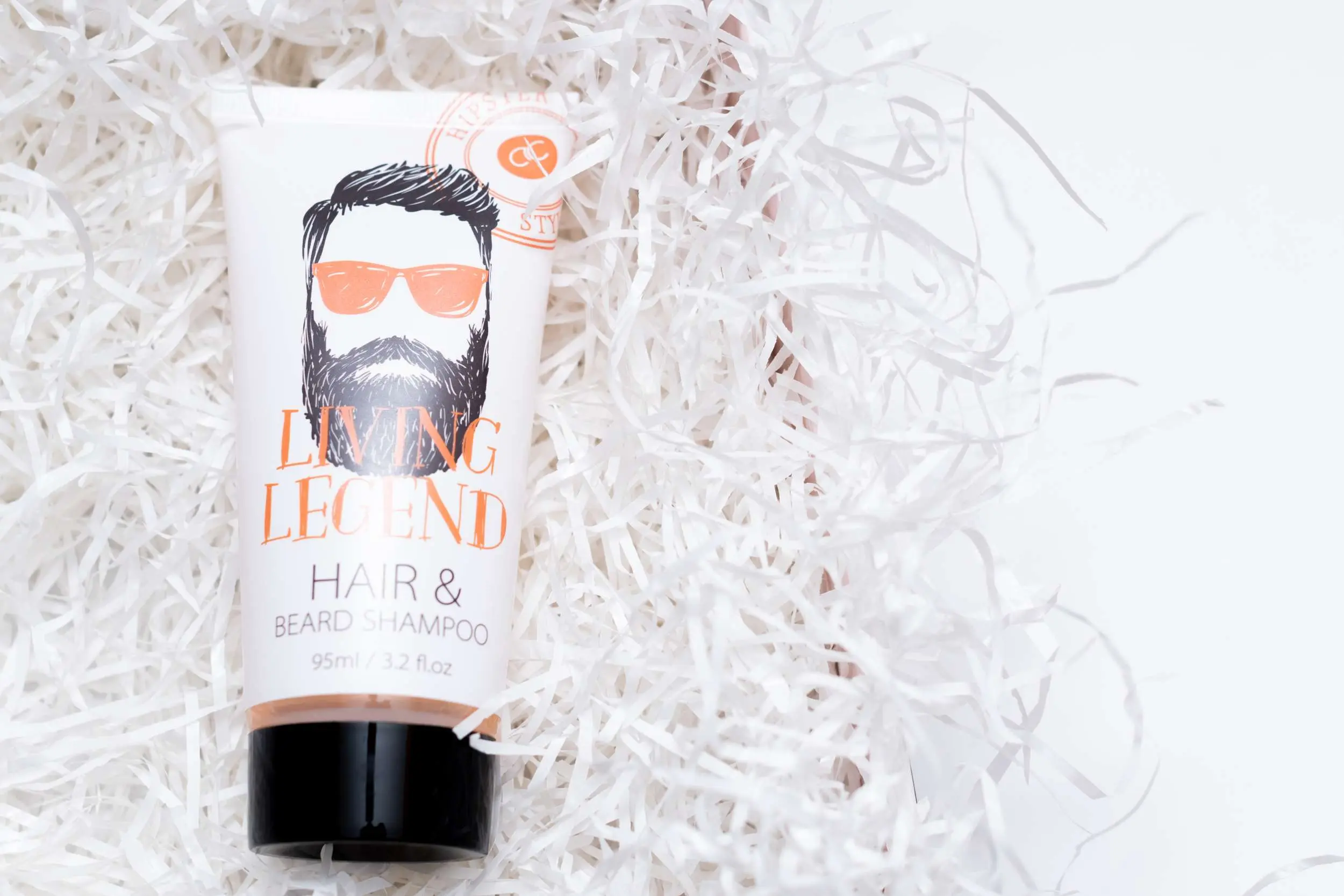 Kit soin barbe : un cadeau avec shampooing pour les cheveux et barbe
