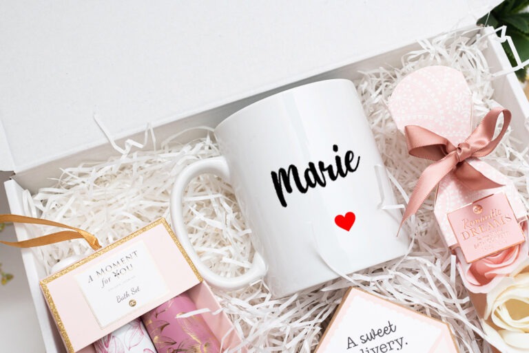 Idée cadeau future maman  BOX FUTURE MAMAN ET BÉBÉ