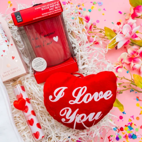Bougie bijou comme idée cadeau copine romantique