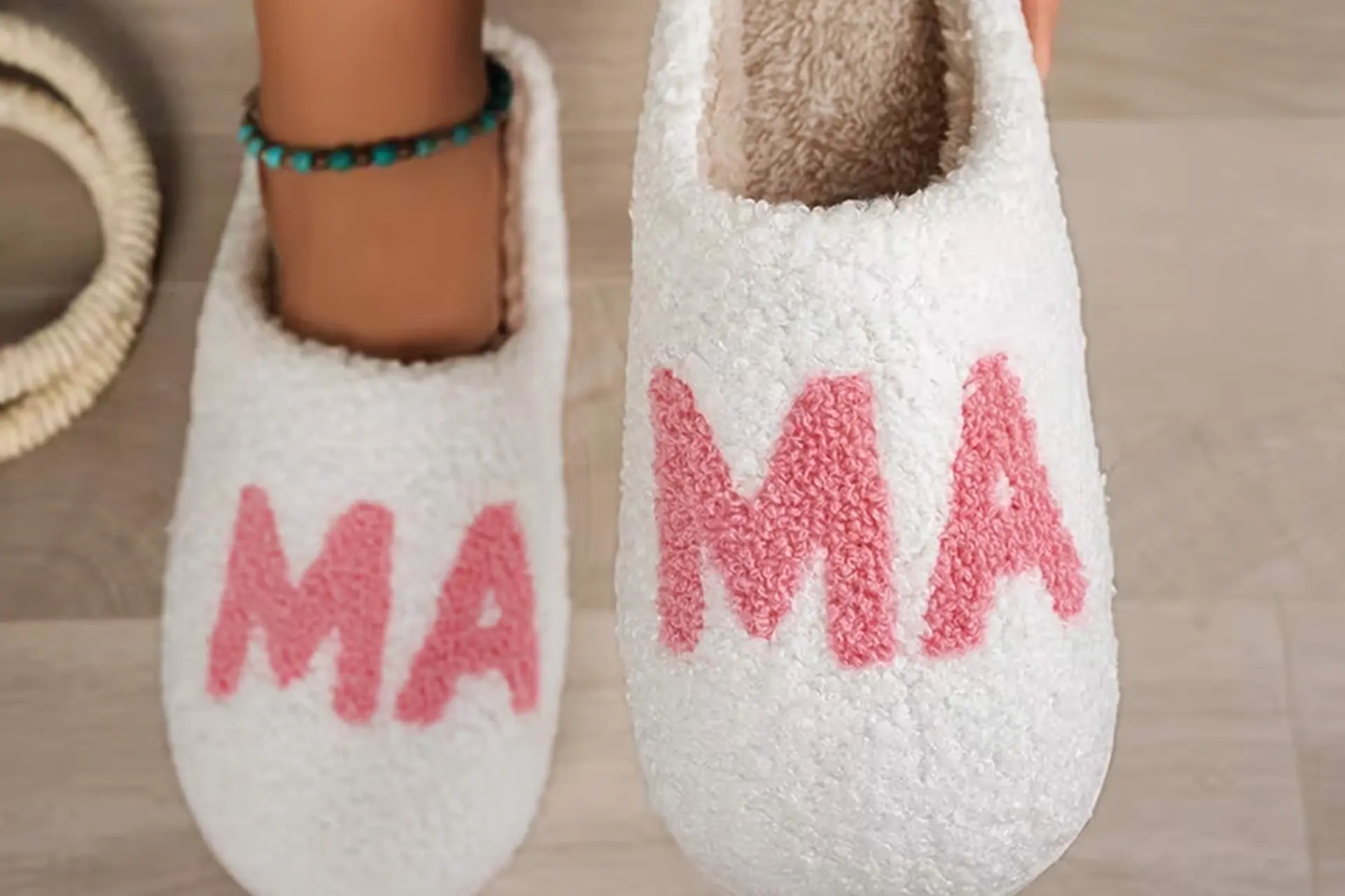 Cadeau unique femme des pantoufle pour maman