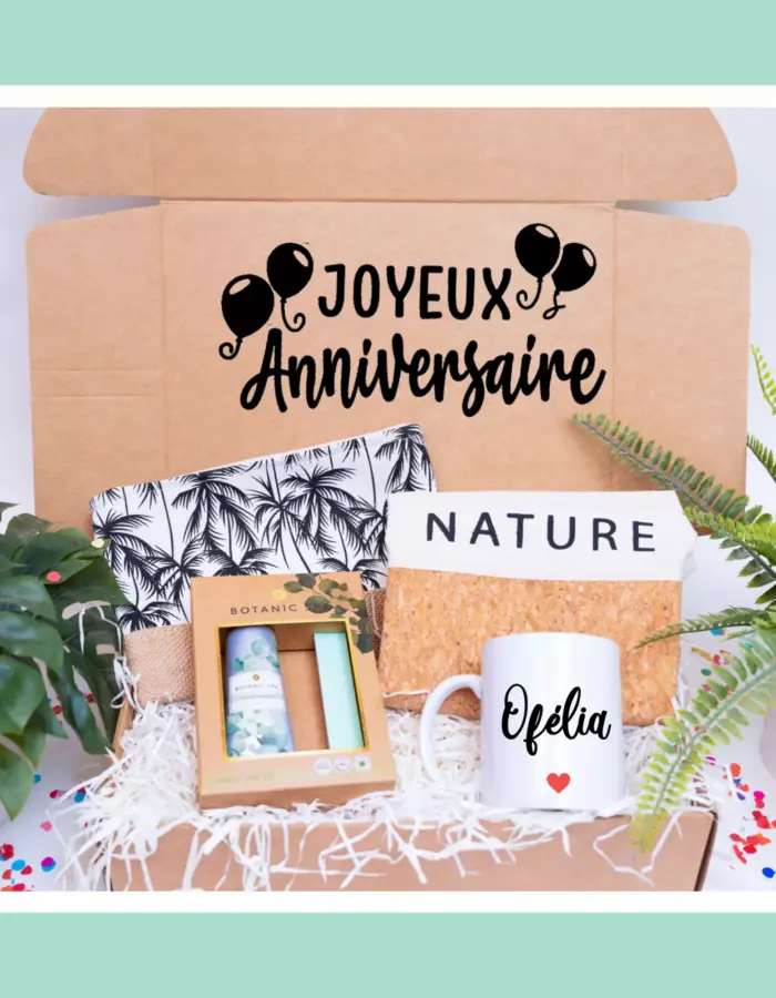 cadeau nature femme  : un coffret soin, sac à dos en matières naturelles et trousse de toilette chic.